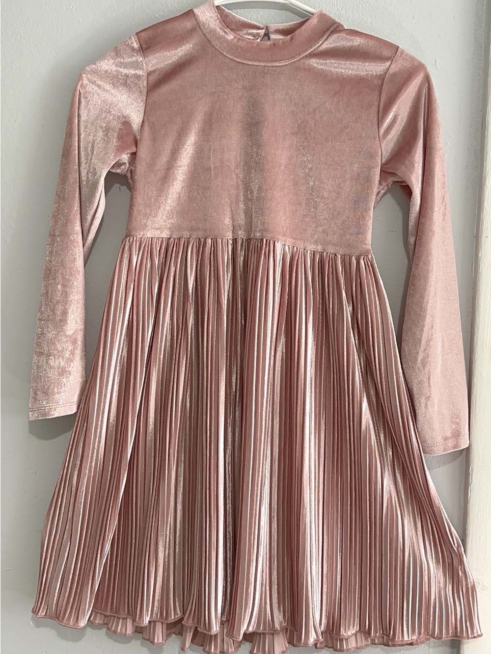 wonder nation Rose Pink Velvet Pleated Dress